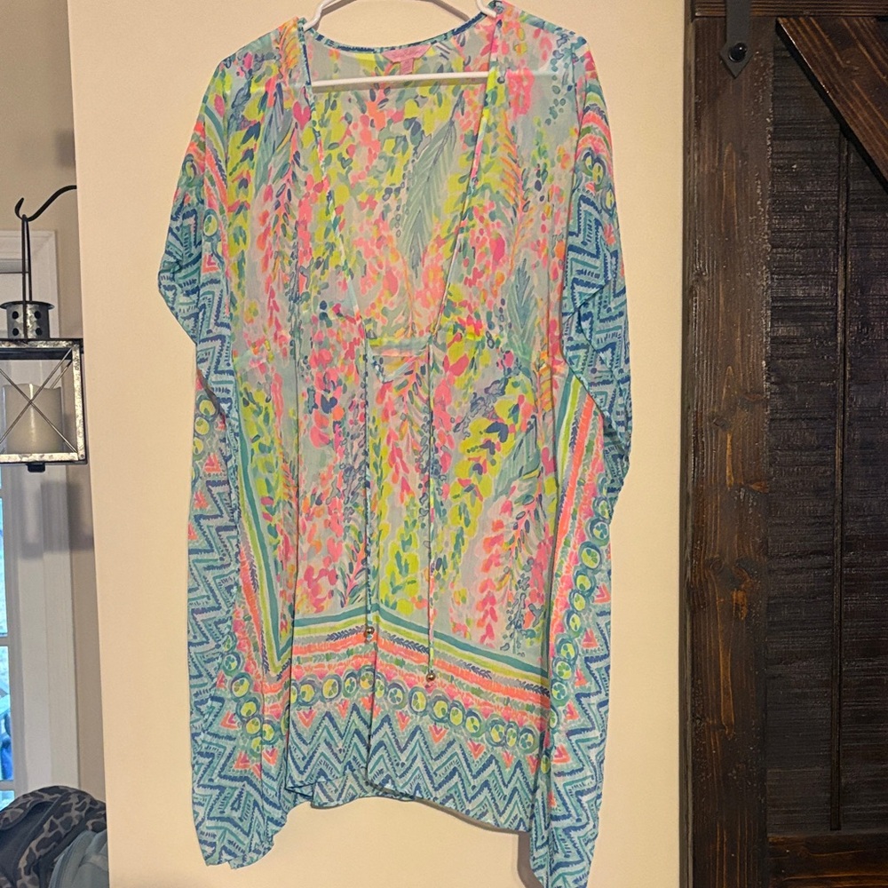Lilly Pulitzer Vibrant Patterned cover up